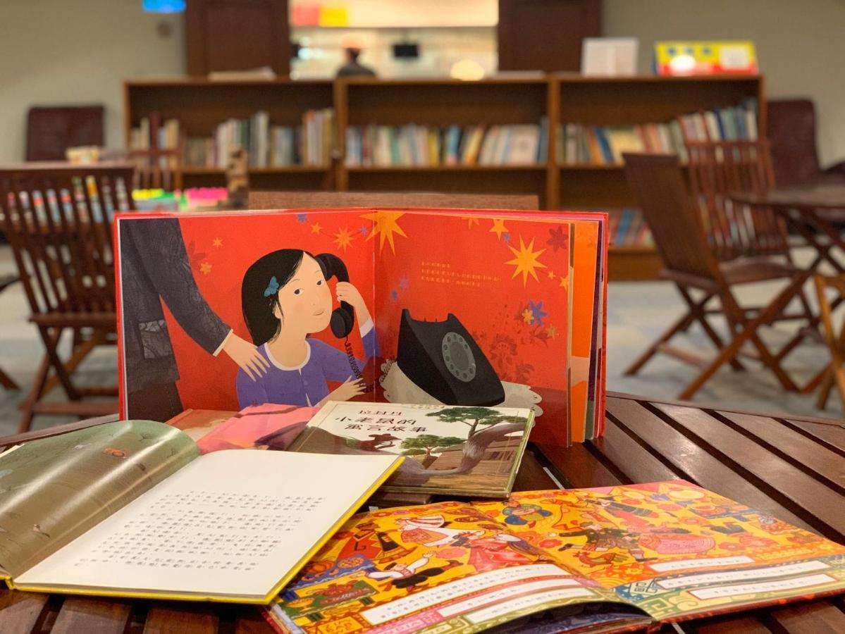 Howard Beach Resort קנטינג מראה חיצוני תמונה Library